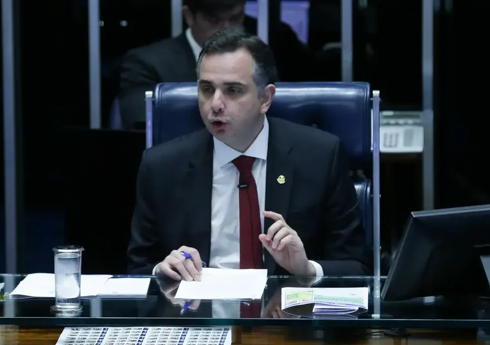 Presidente do Senado diz que esta pauta não é para agora