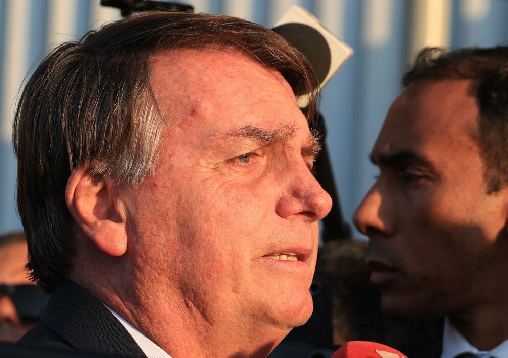 O ex-presidente Jair Bolsonaro (capitão reformado) é um dos citados