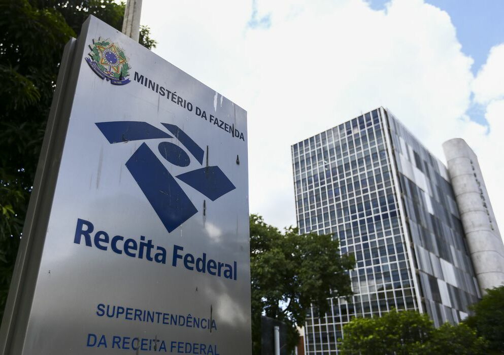 Cerca de 220 mil contribuintes receberão R$ 558,8 milhões