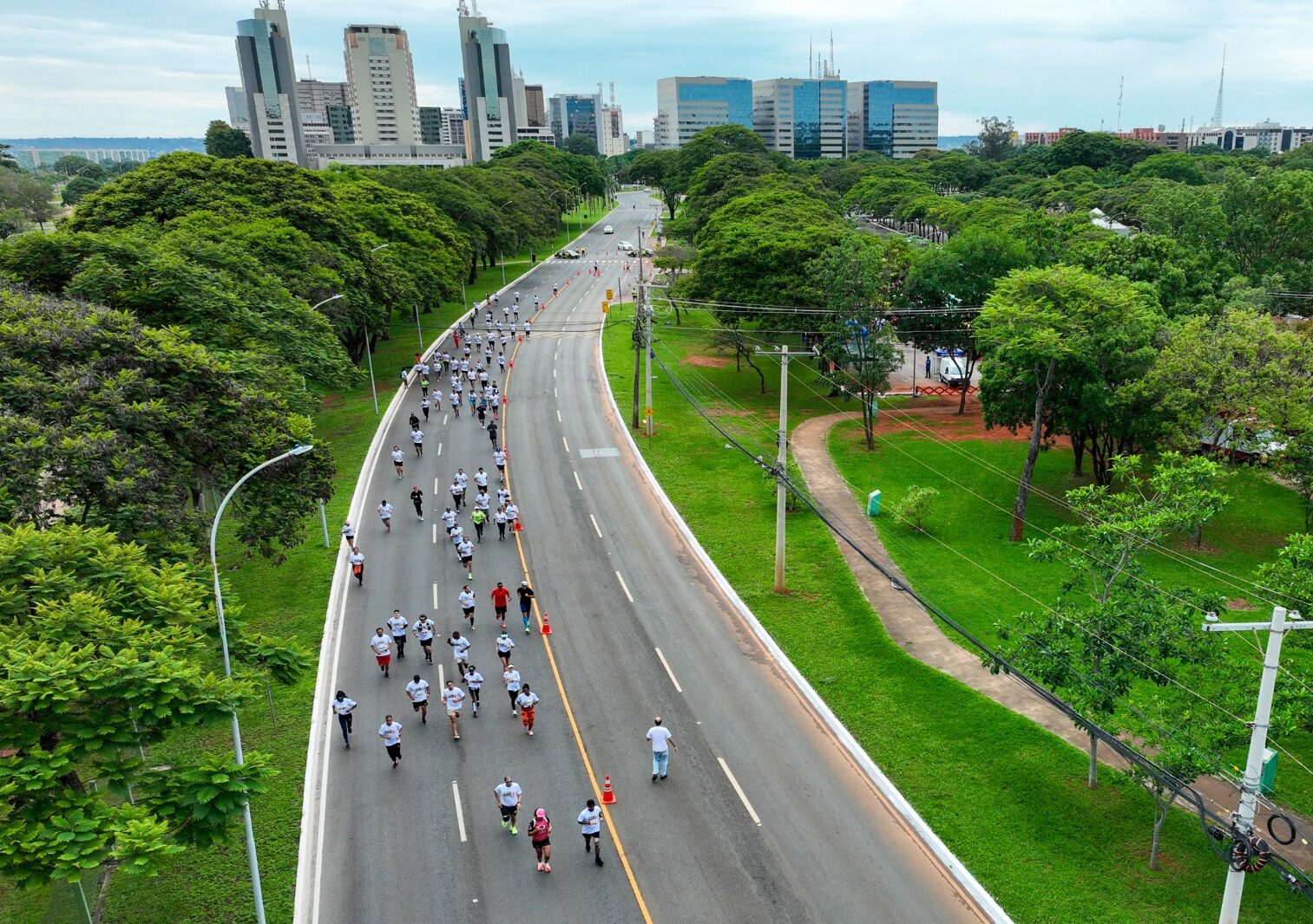 Competição ocorreu neste domingo (1º), no estacionamento 13 do Parque da Cidade