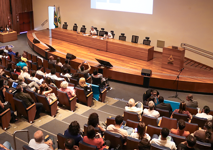 Participaram representantes do GDF, parlamentares e a sociedade civil organizada