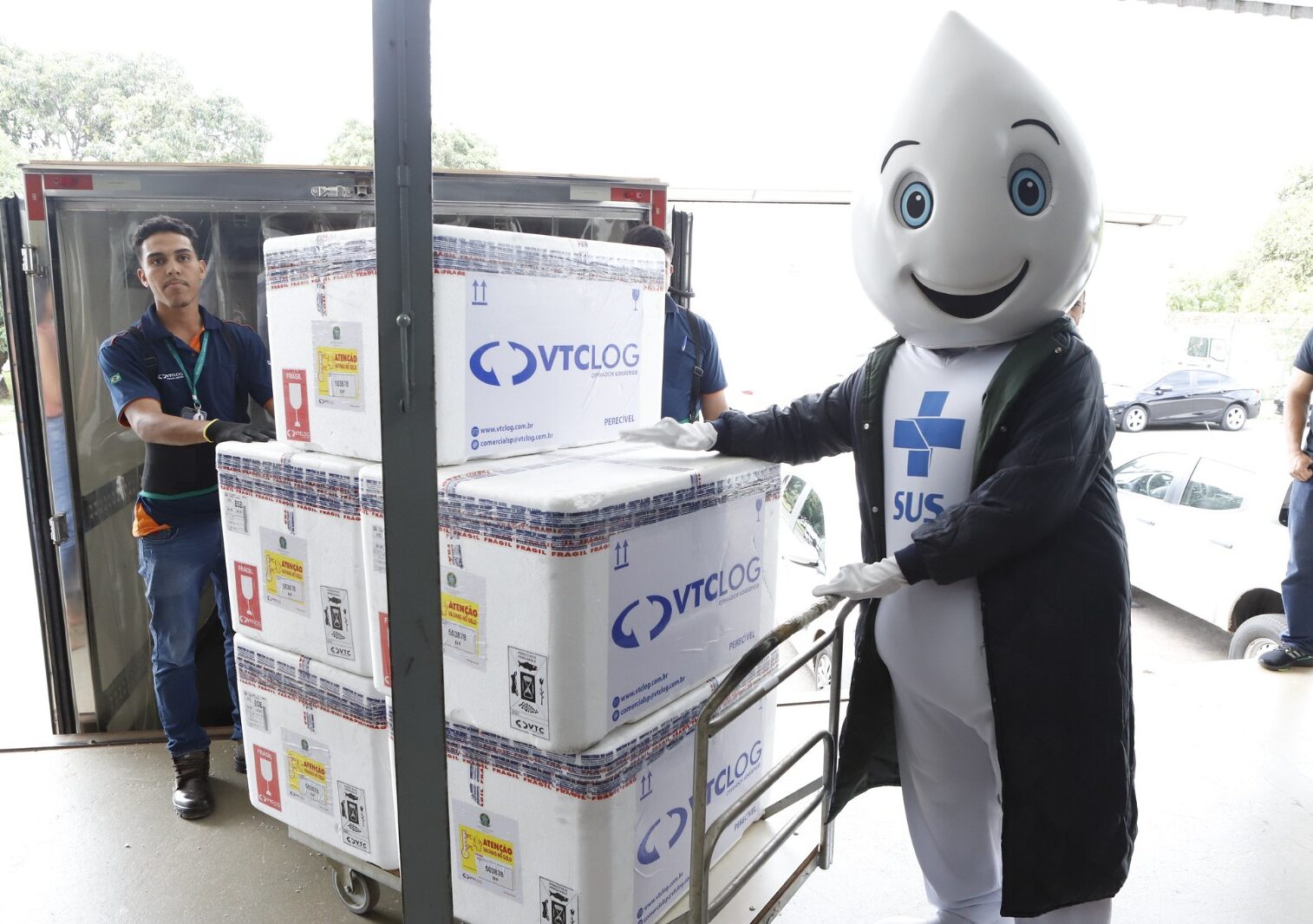 Mais de 1,2 milhão de pessoas podem se proteger contra a gripe nas mais de cem salas de vacinação da rede pública. Foto: Jhonatan Cantarelle/Agência Saúde-DF